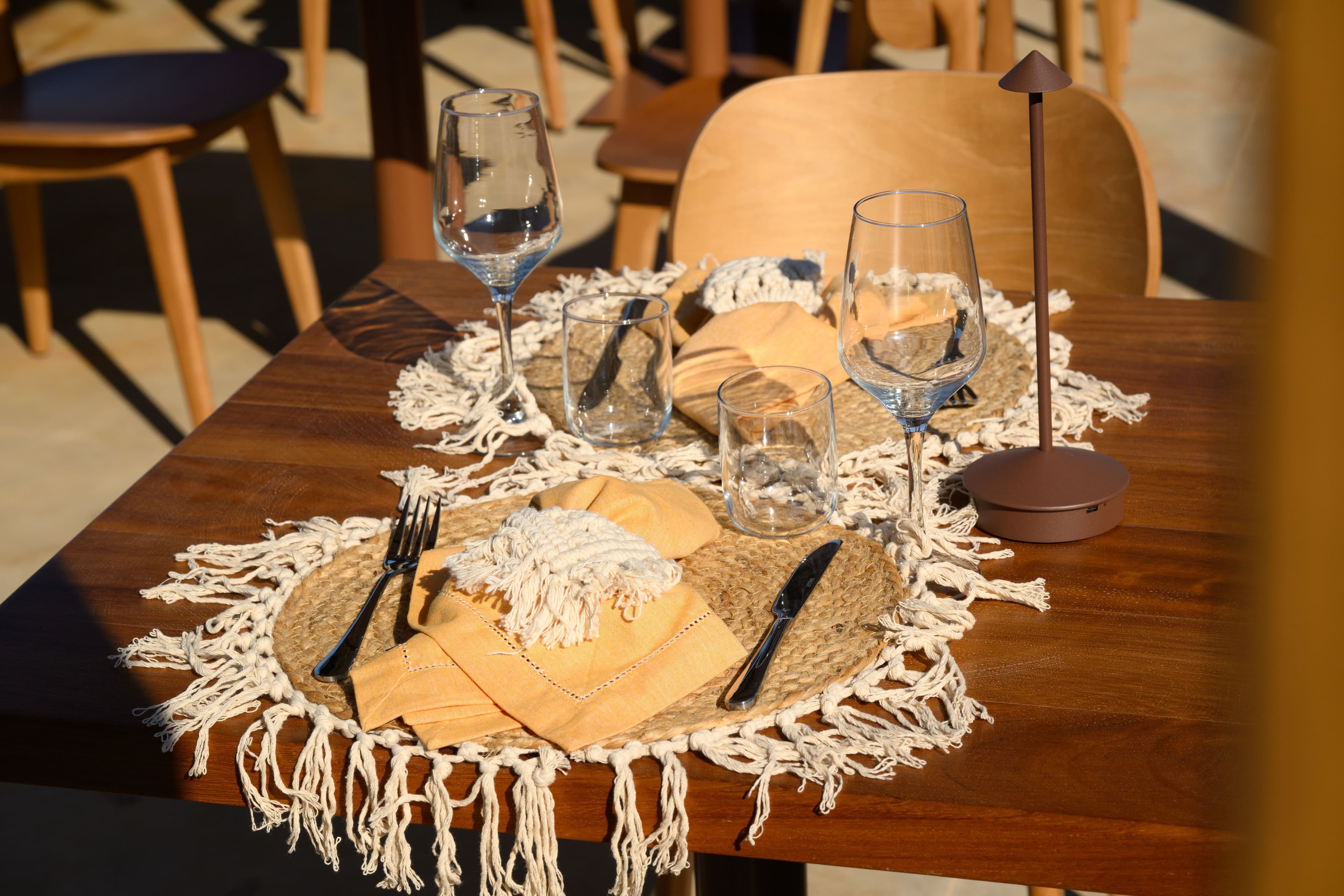 Wine & Dine